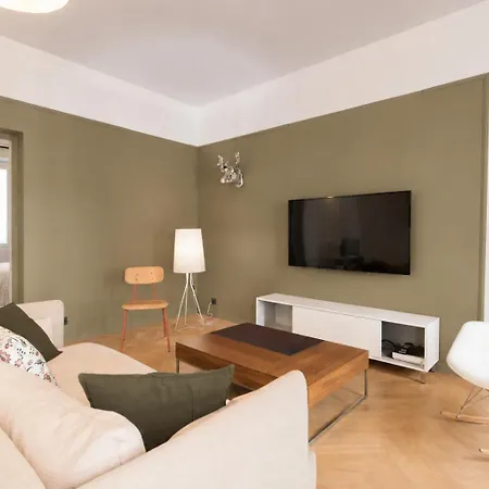 Apartment F3 Plein Centre A 50 M