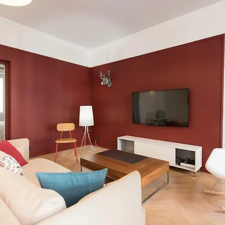 F3 Plein Centre A 50 M Διαμέρισμα *