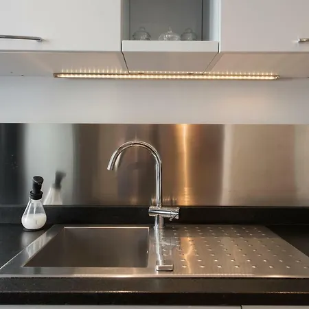 Apartment F3 Plein Centre A 50 M *