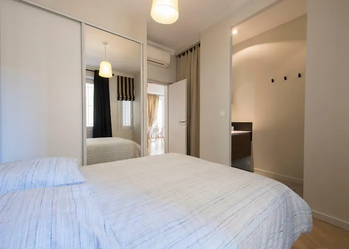 F3 Plein Centre A 50 M *